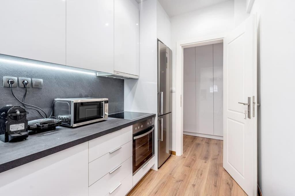 Modernised Athenian Apartment /W 2Br & 2Ba Eksteriør bilde